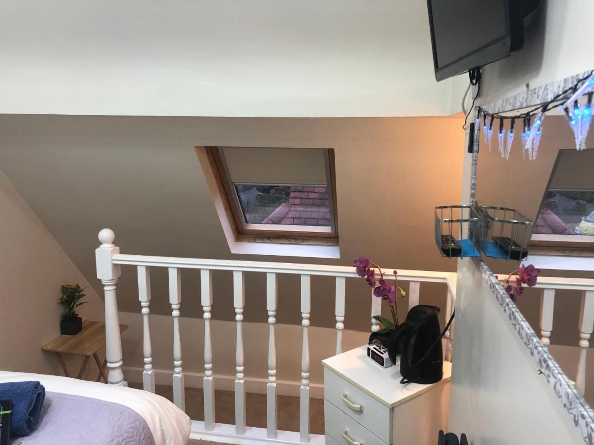 Lyndon B&B 솔리헐 외부 사진