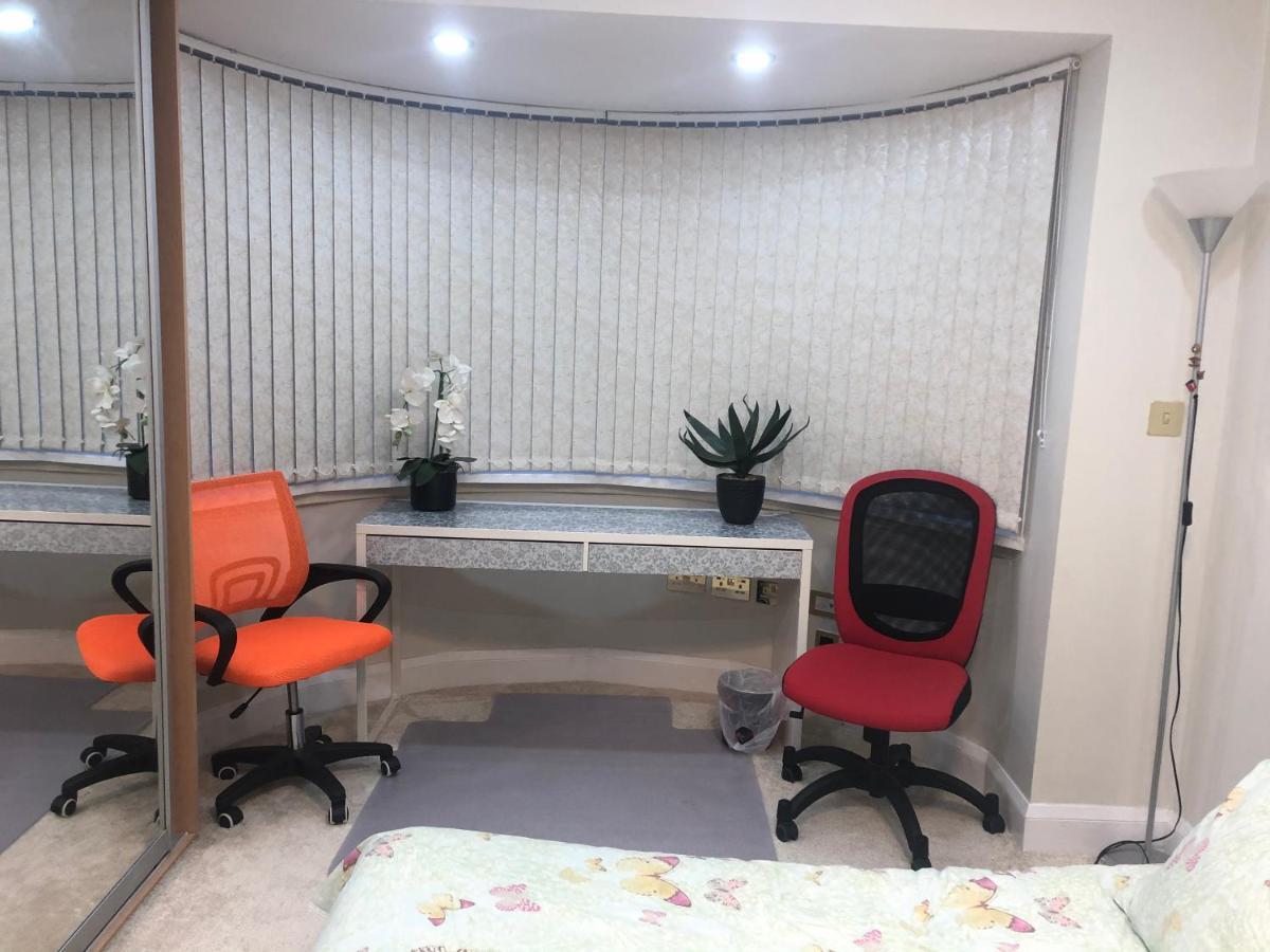 Lyndon B&B 솔리헐 외부 사진