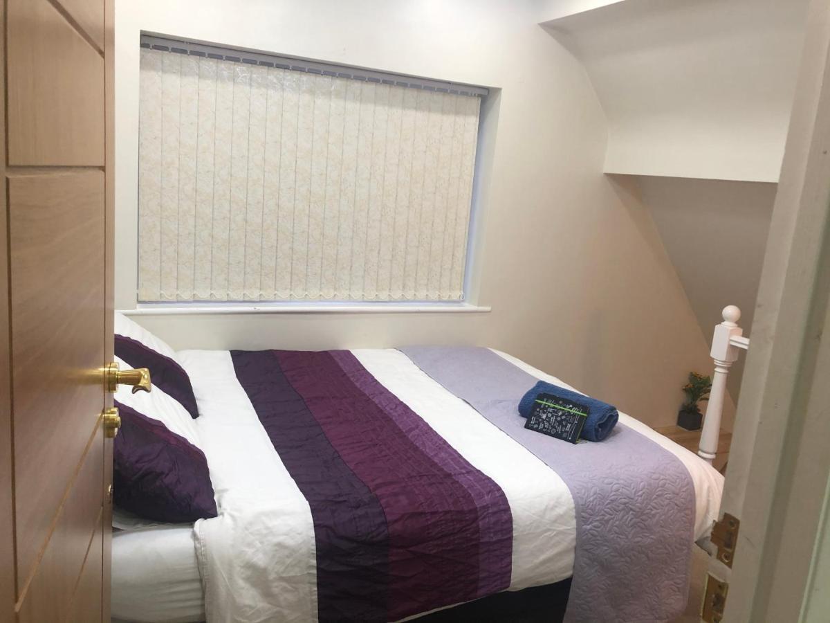 Lyndon B&B 솔리헐 외부 사진